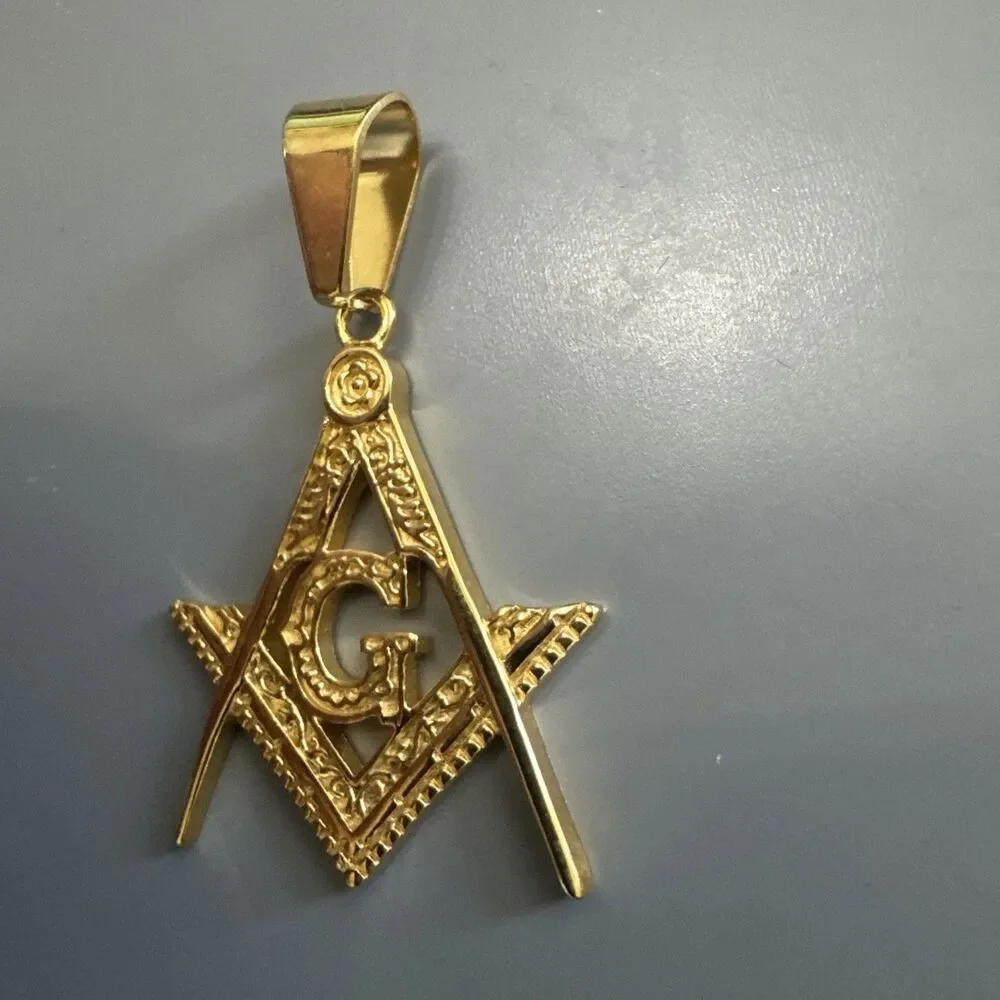 Men's Free Mason Stainless Steel Freemason Symbol Masonic Pendant Chain Gold